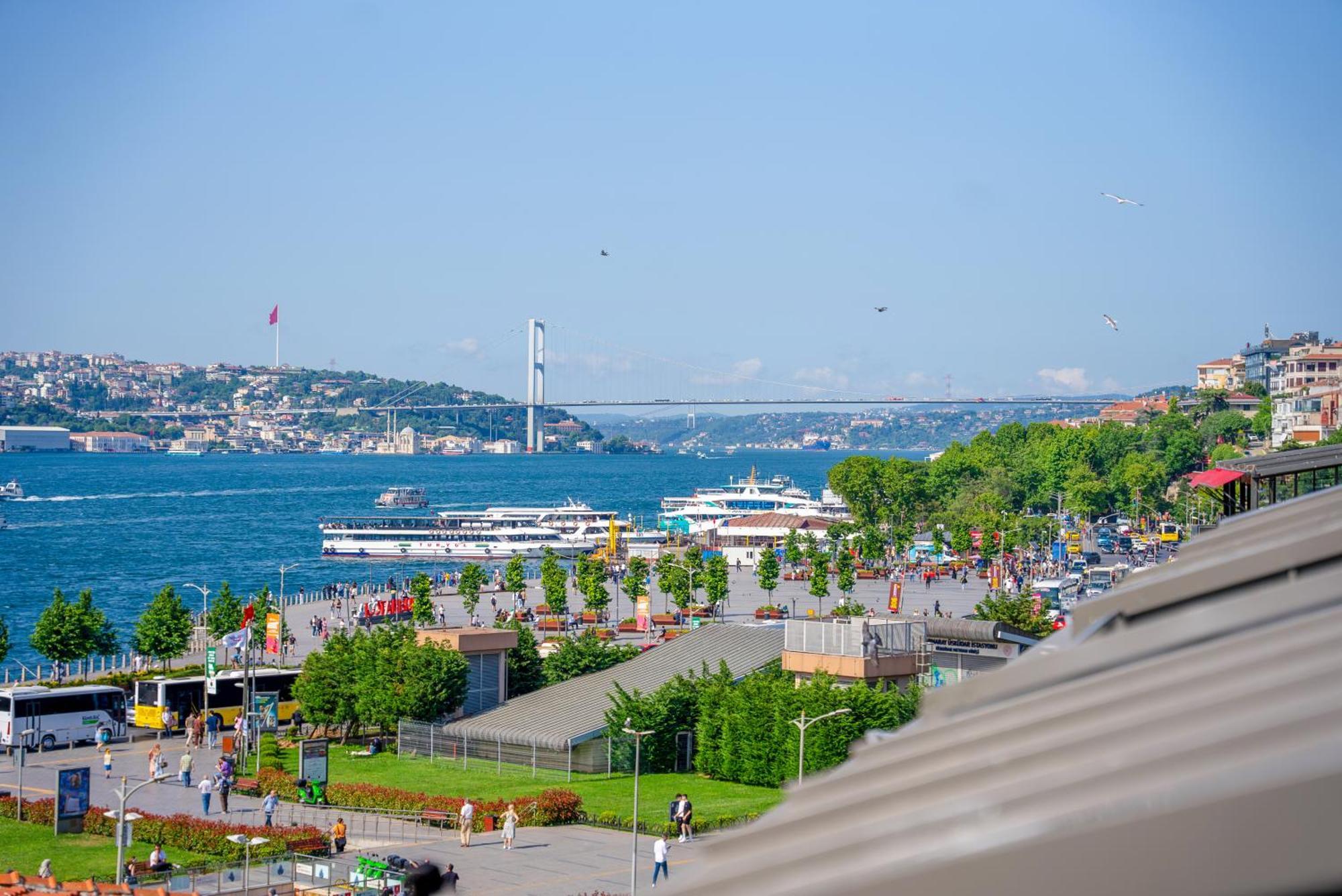 The Palm Bosphorus Hotel Istanbul Exterior photo